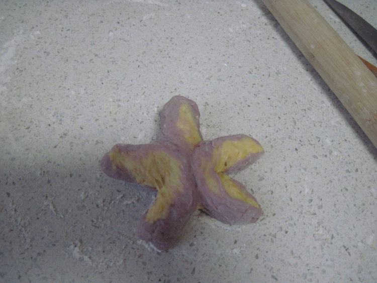 南瓜花朵馒头步骤9