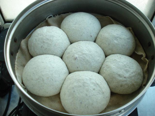 黑芝麻粥馒头步骤7