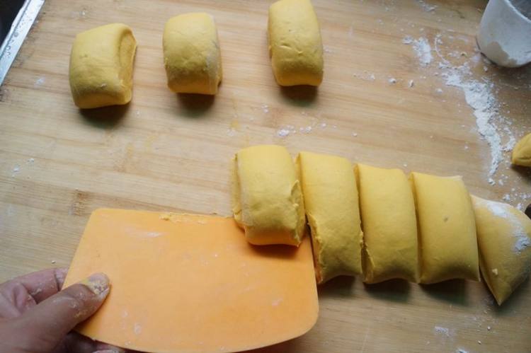 迷你南瓜刀切小馒头步骤7