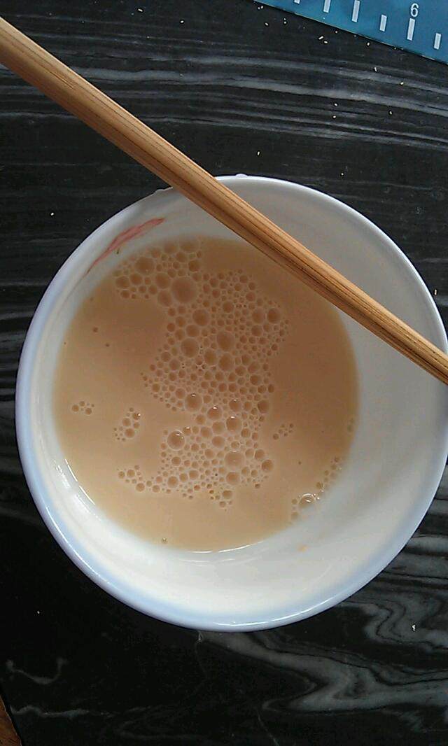 黑豆渣馒头步骤1