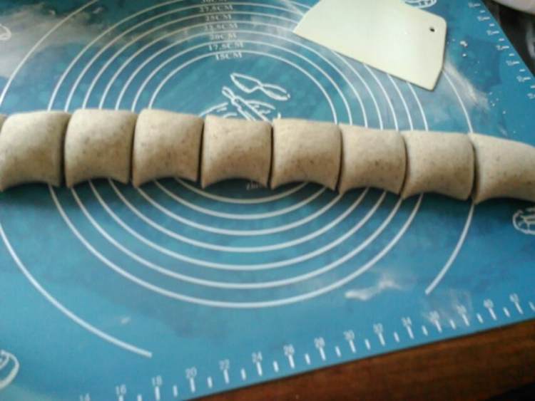 黑豆渣馒头步骤6