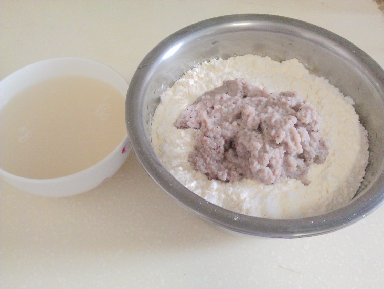 红豆豆渣馒头步骤1