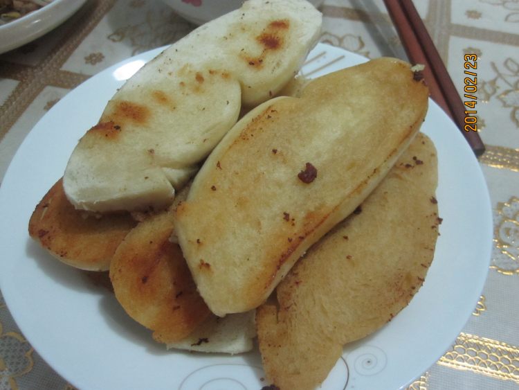 烤馒头片步骤4