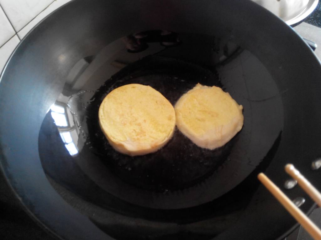鸡蛋馒头饼步骤5