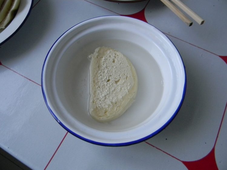 浸水馒头片步骤4