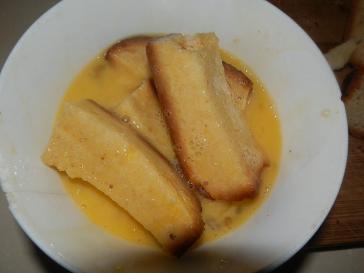 香煎面包块步骤3