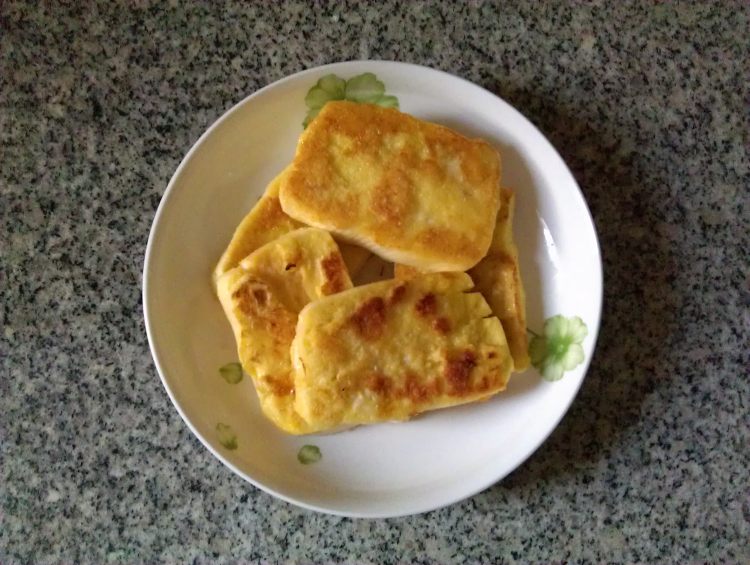 海苔味蛋煎馒头片步骤6