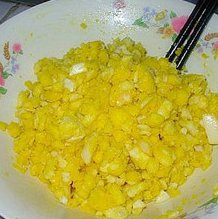 馒头鸡蛋饼步骤4
