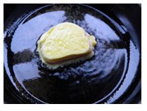 馒头夹火腿片步骤6