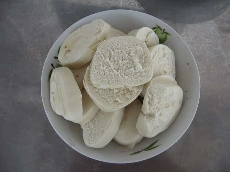 无油炸馒头片步骤1