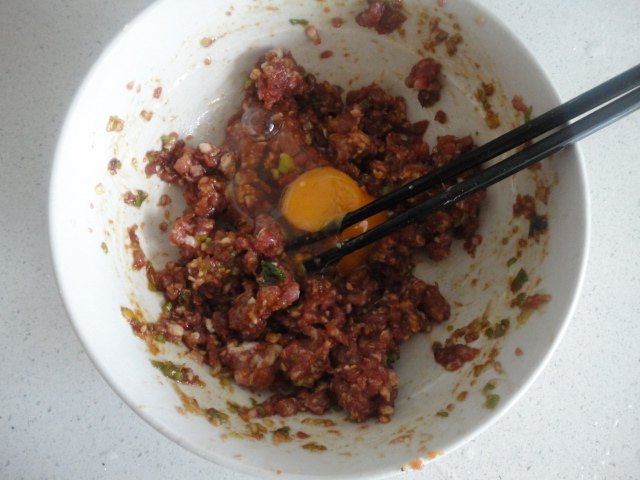 炸小肉丸步骤5
