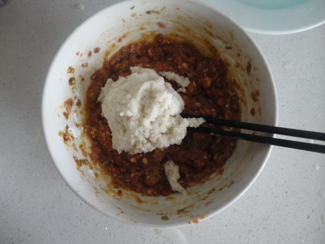 炸小肉丸步骤7