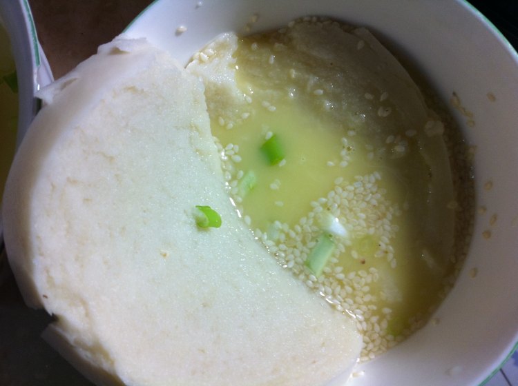 鸡蛋香煎馒头片步骤4