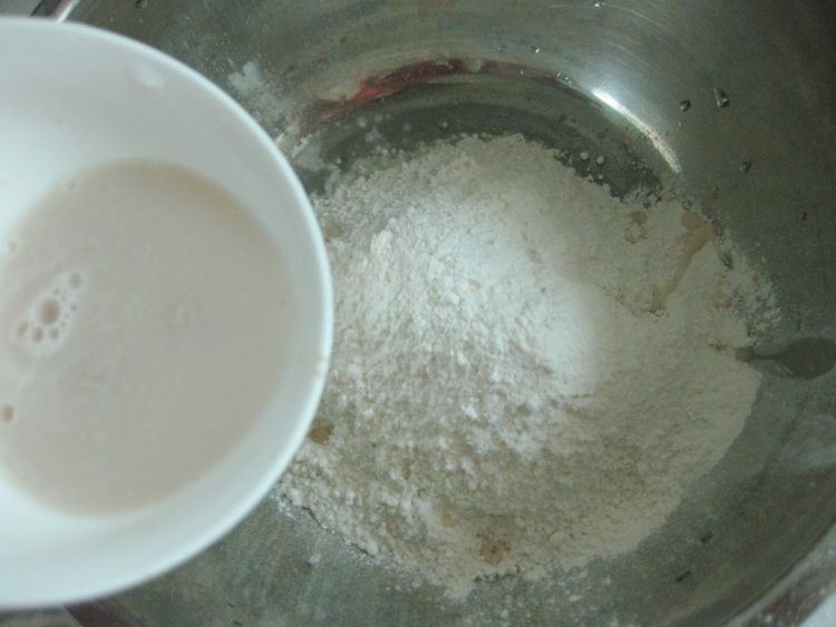 靓丽双色馒头步骤3
