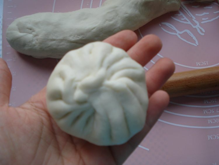 茄丁肉馅包步骤15