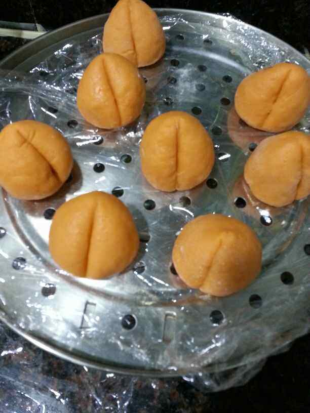 胡萝卜豆沙包步骤9