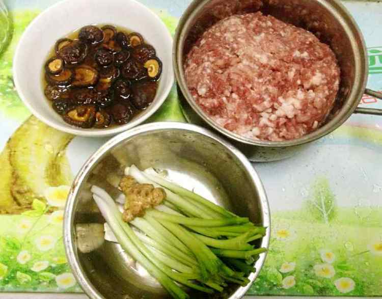 香菇猪肉包步骤4