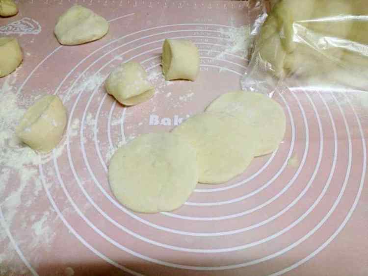 香菇猪肉包步骤9