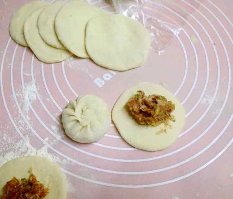 香菇猪肉包步骤10