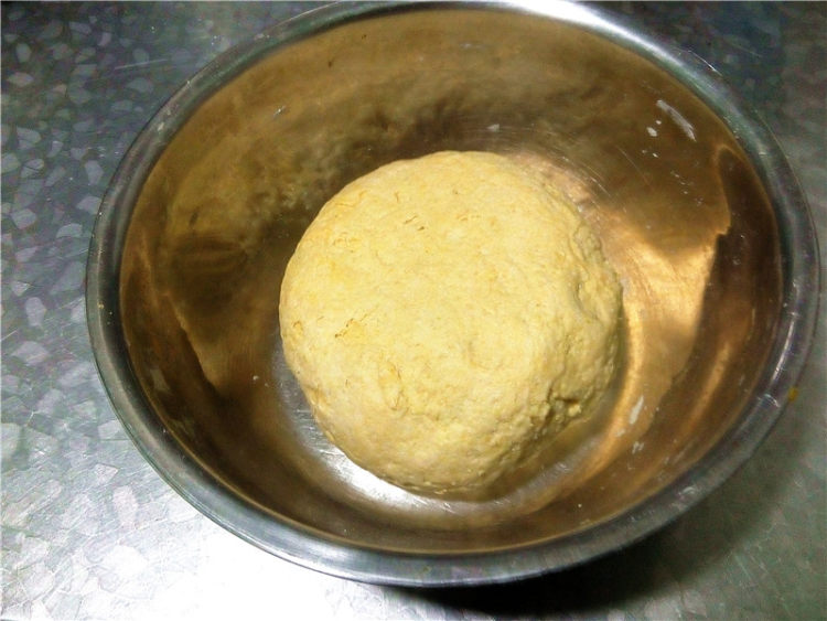 绿豆沙馅南瓜包步骤2