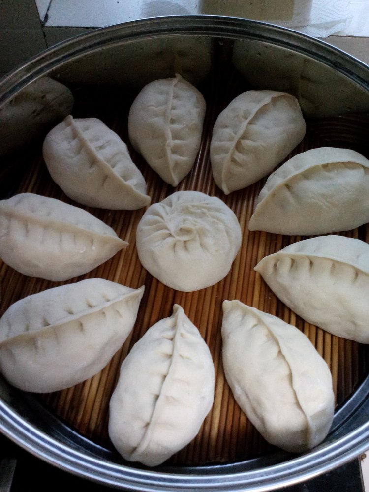 桃子馅包子步骤11