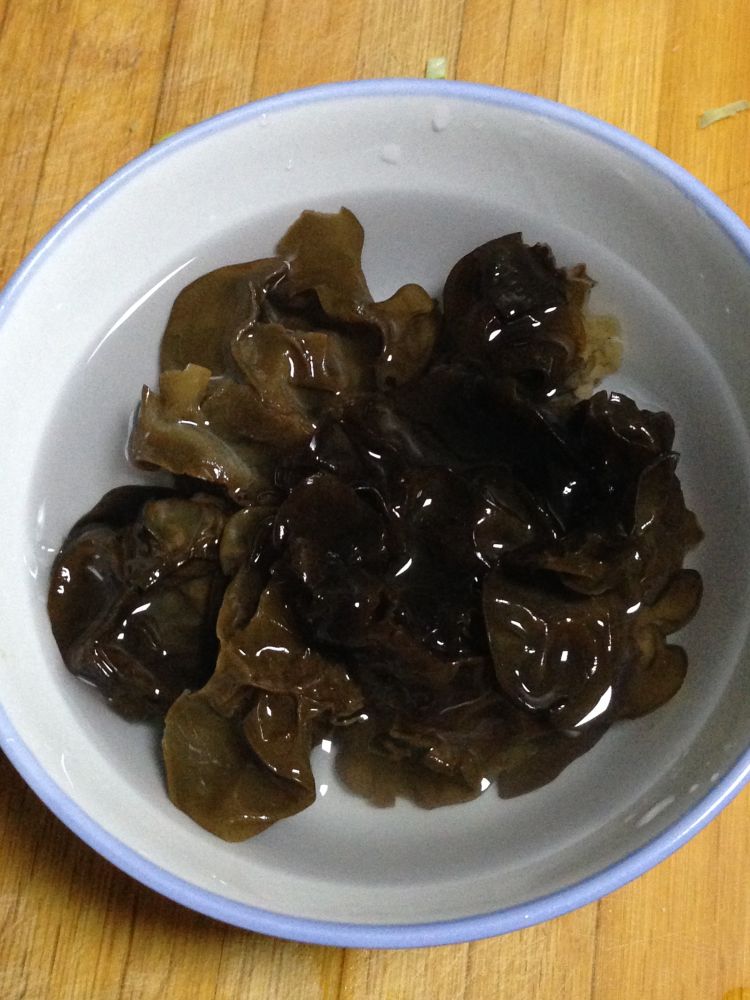 三鲜小肉包步骤2