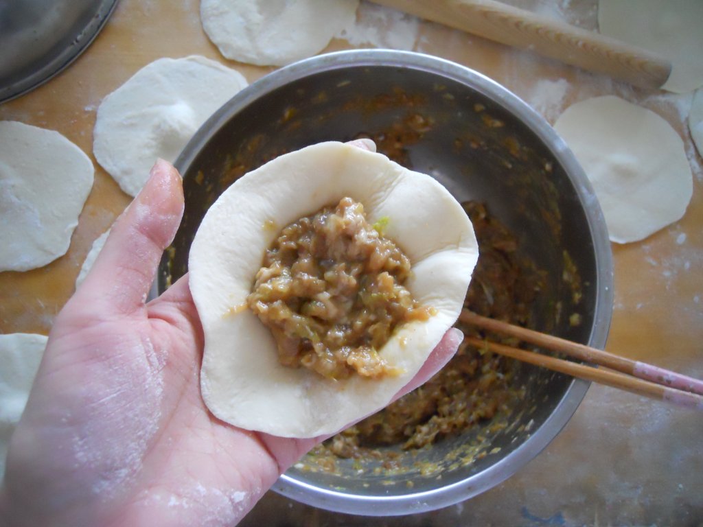 鸡汁灌汤包步骤10