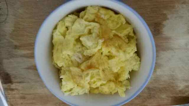 韭菜鸡蛋豆腐包步骤5