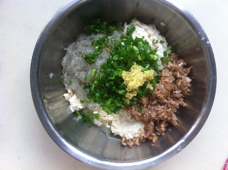 猪肉粉条豆腐包子步骤9