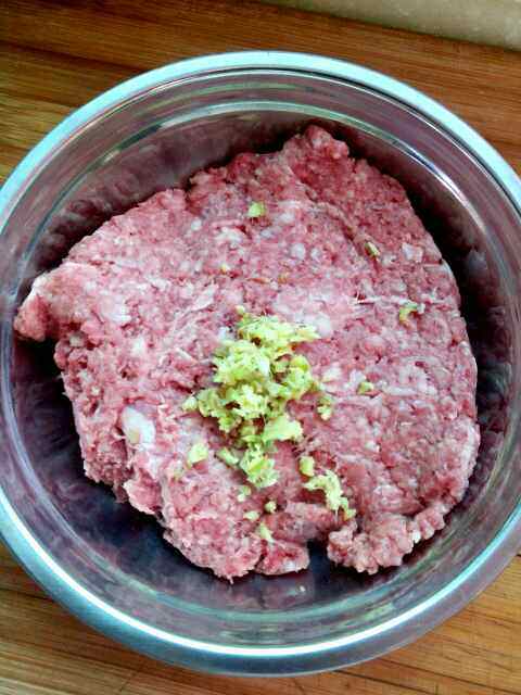 牛肉鲜味包步骤1