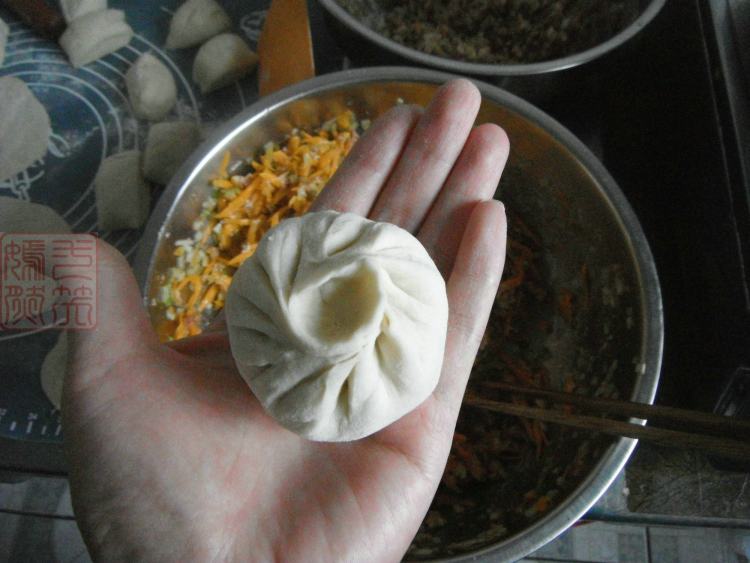 南瓜肉包子步骤13