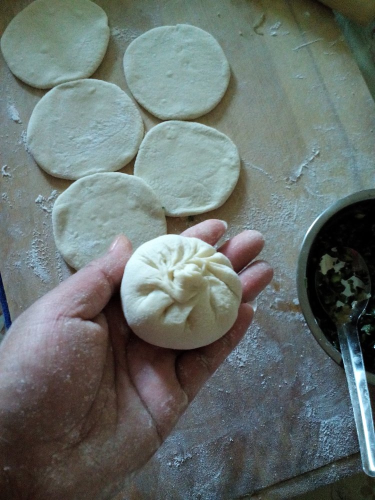 荠菜煎包步骤9