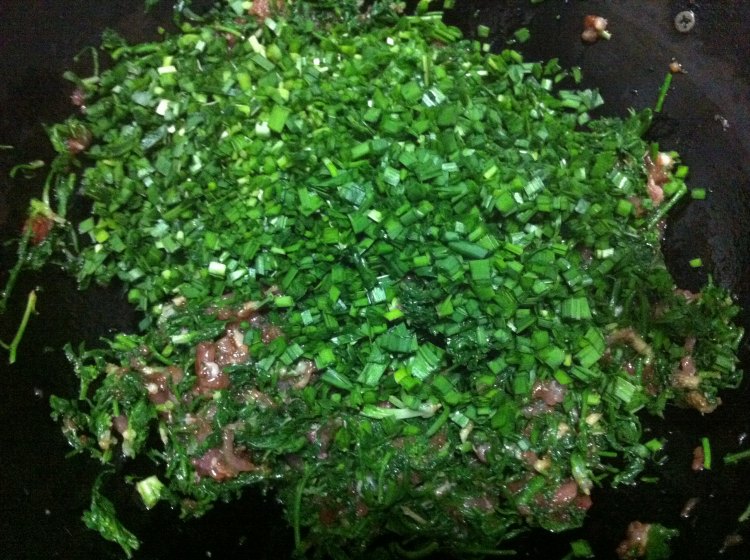韭菜荠菜猪肉包子步骤9