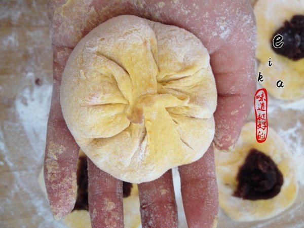 南瓜豆沙包步骤8