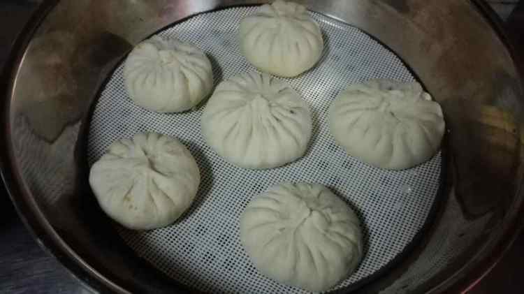 茄子玉米鲜肉包步骤9