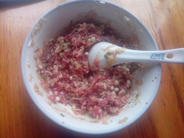 菌菇瘦肉小包子步骤7