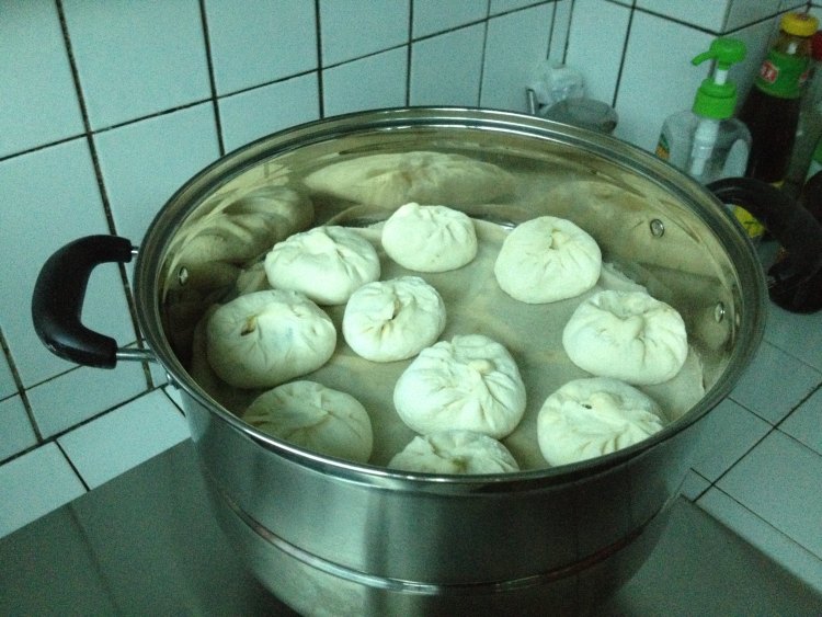 芹菜肉包子步骤7