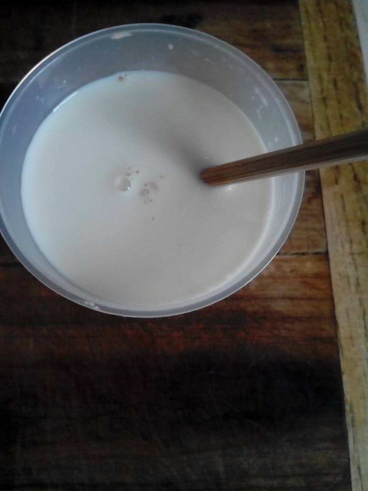 牛奶豆沙包步骤1