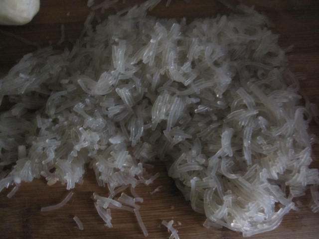 萝卜猪肉粉条包子步骤8