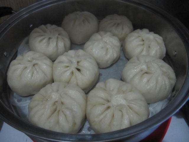 萝卜猪肉粉条包子步骤16