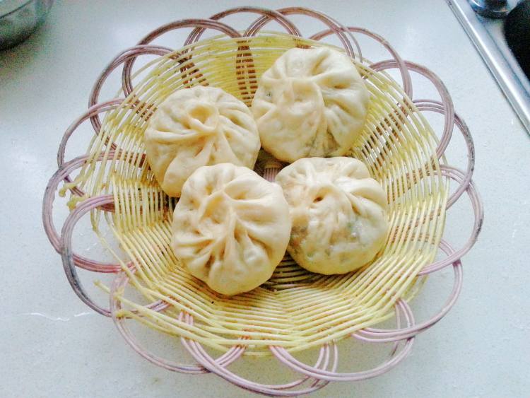 韭菜粉条豆腐包步骤11