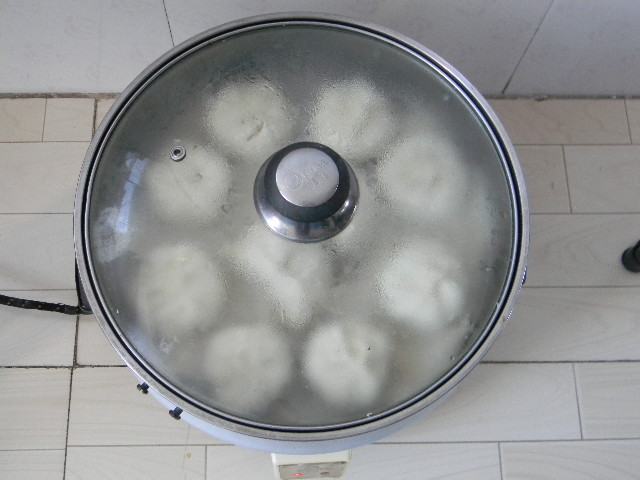 胡萝卜洋葱肉馅包子步骤11
