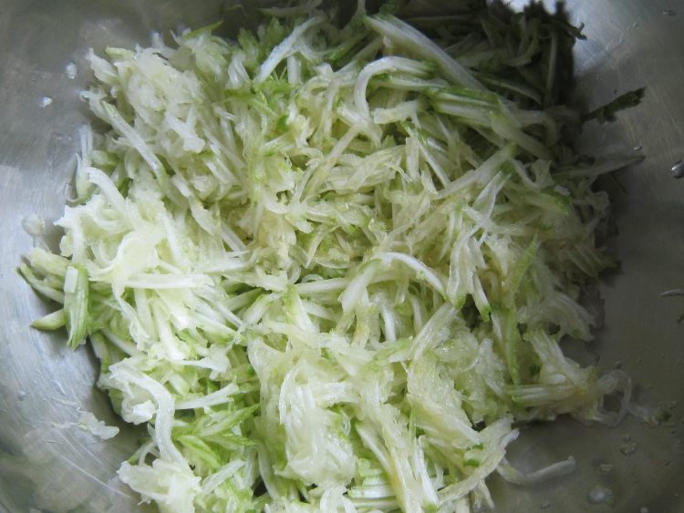 西葫芦肉包步骤5