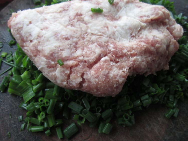 香葱鲜肉包步骤2