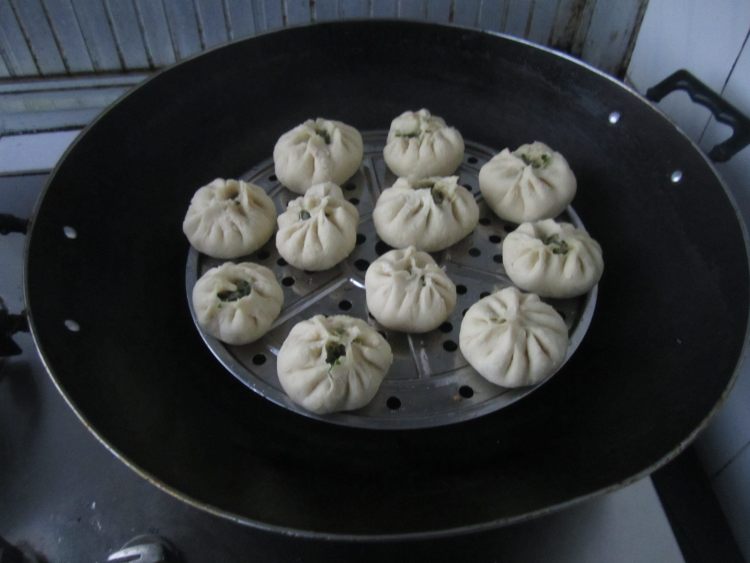 香葱鲜肉包步骤7