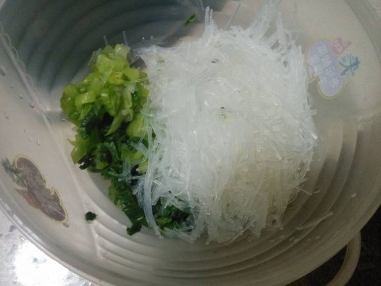 青菜粉丝包步骤3