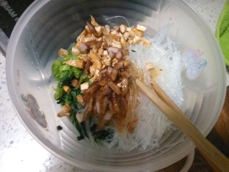青菜粉丝包步骤4