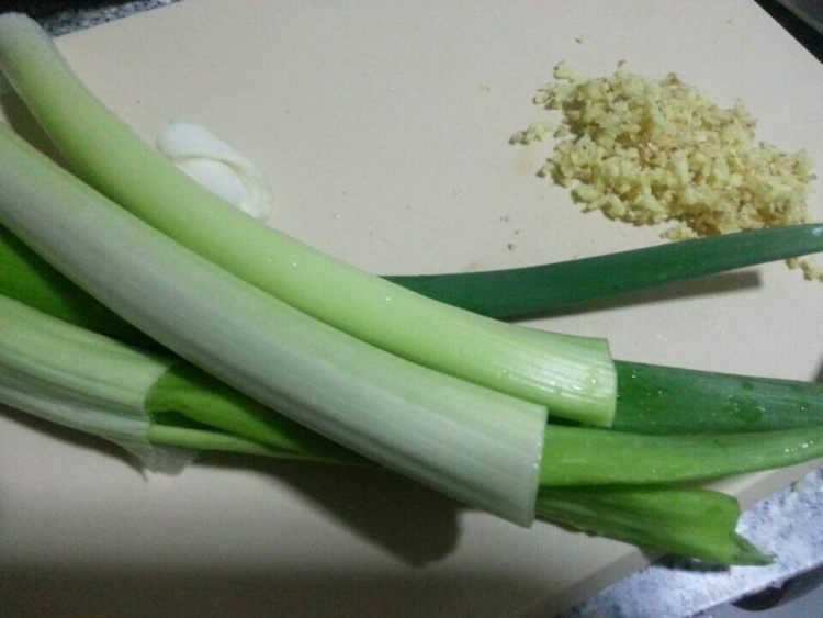 鲜肉包子步骤7