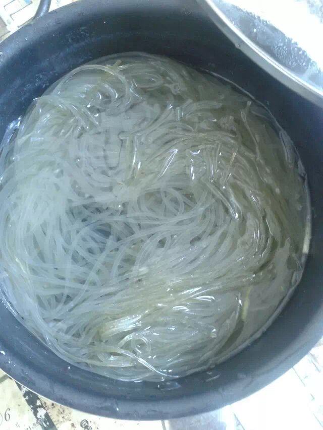 南瓜馅菜包步骤5