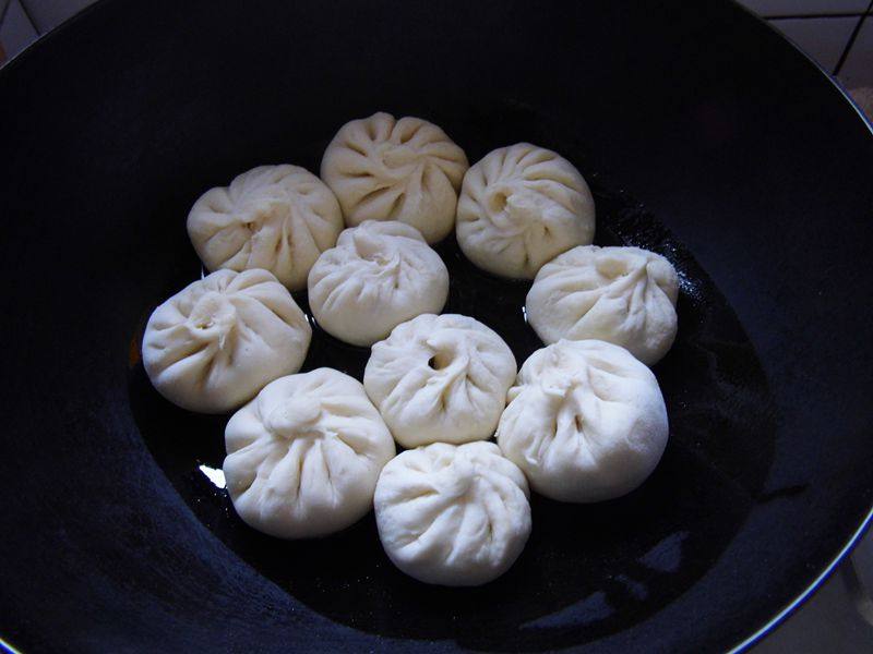 香菇鲜肉生煎包步骤8